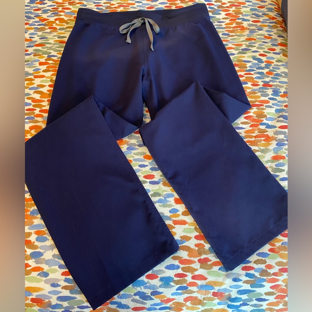 FIGS Livingston Basic Scrub Pants, Navy, M